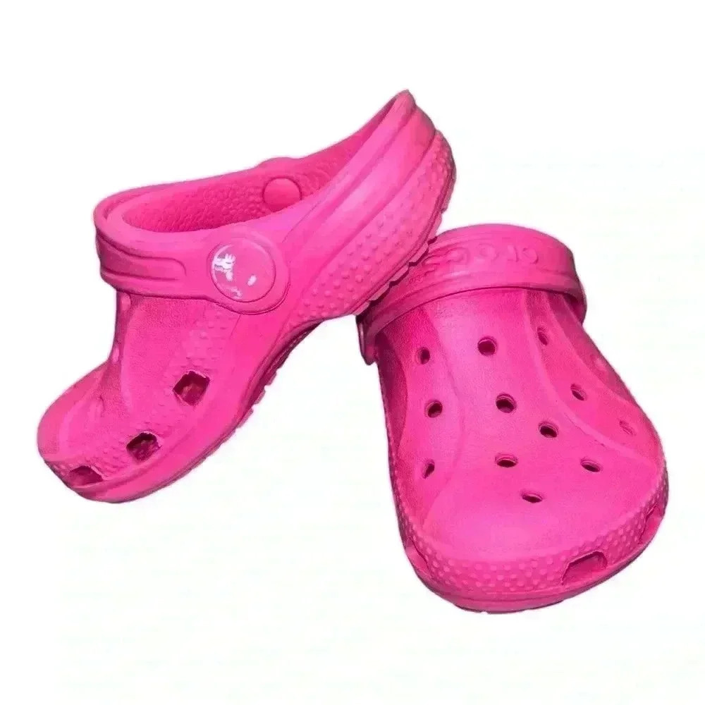 Crocs Classic Clog -  Kid - Pink Crush size 4 big kid pre-loved